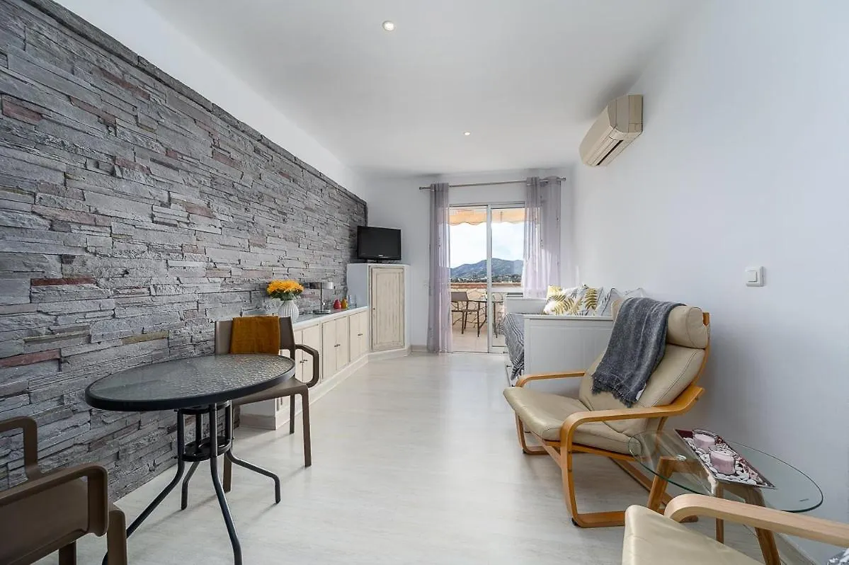 Apartamento La Casita De Hugo Nerja